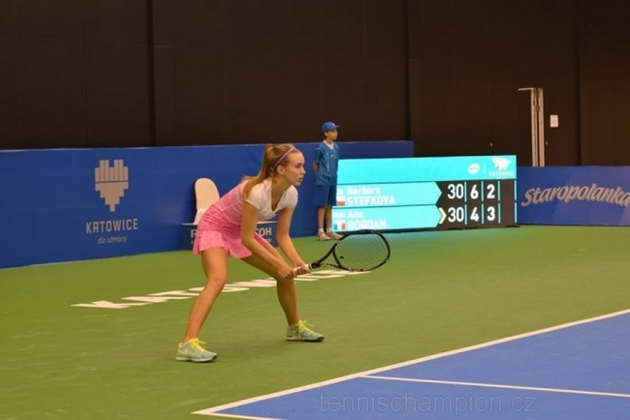 Štefková natáhla vítěznou šňůru na tvrdém povrchu o další výhru a je v Granby ve čtvrtfinále